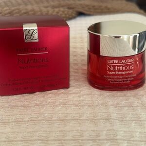 Estée Lauder radiant energy night cream